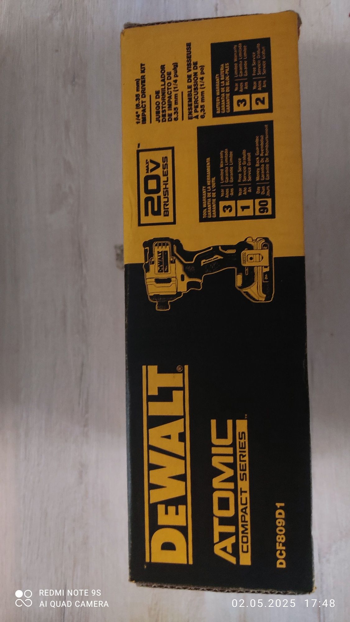 Импакт DeWalt DCF809D1