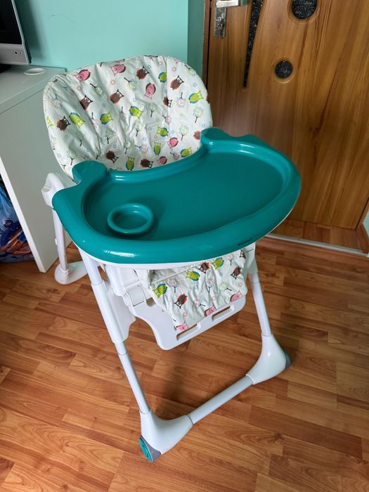Scaun de masa bebe