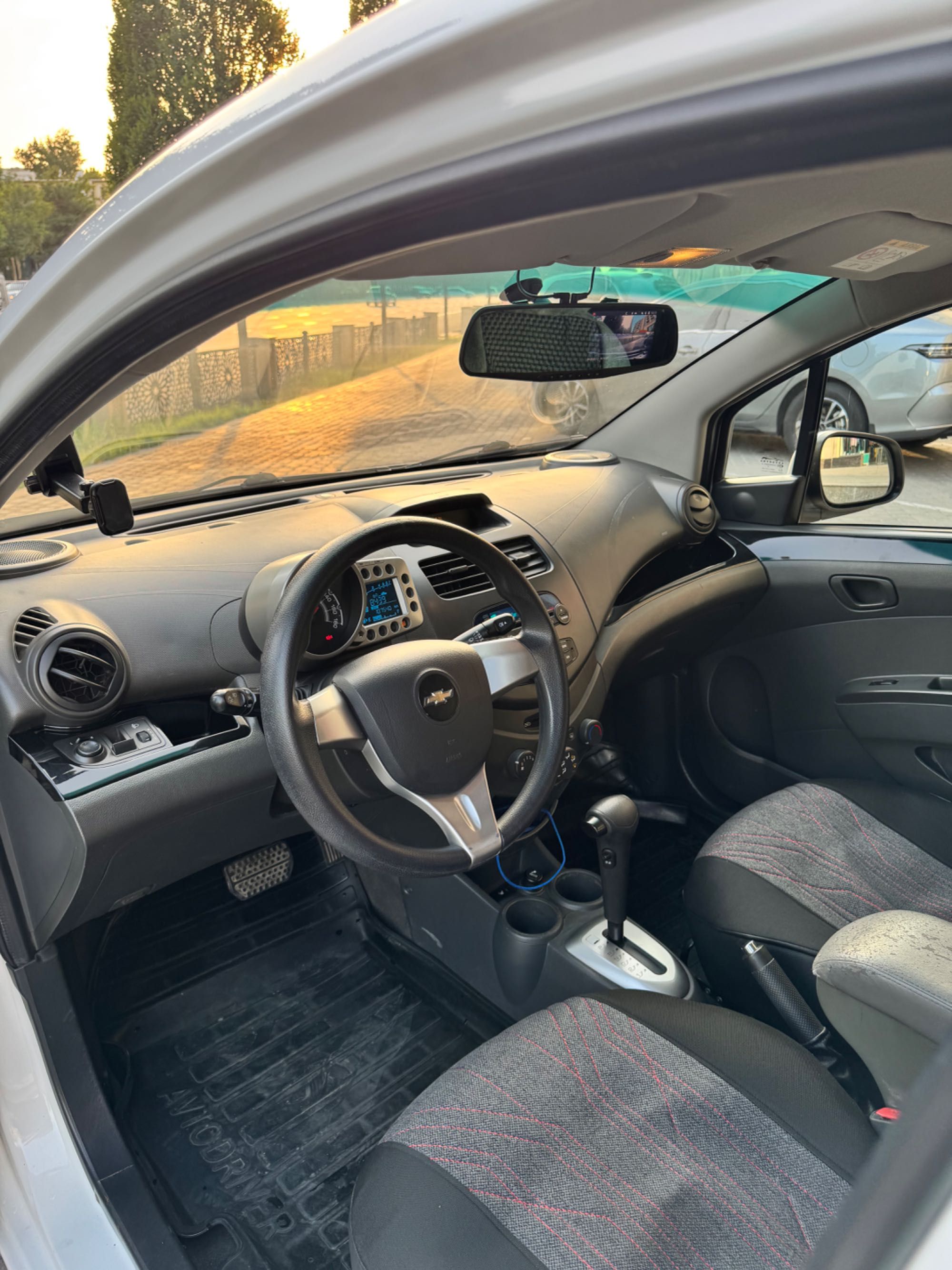 Spark 2015 A/T OQ