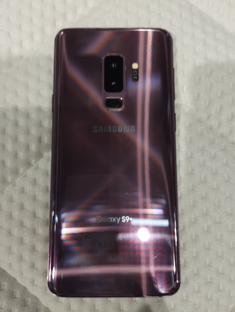 Продам свой Samsung s9+(USA) Розово-фиолетовый.