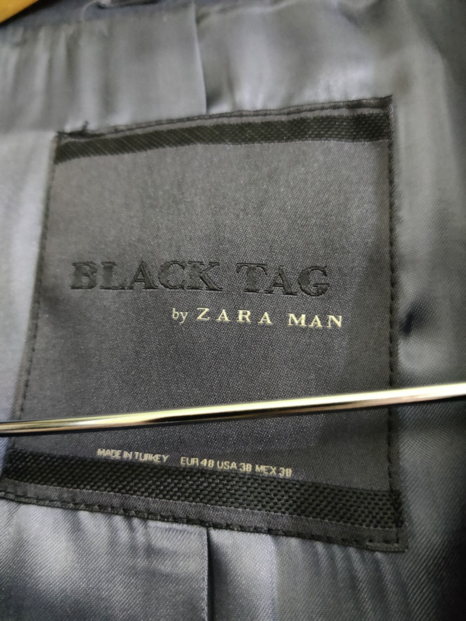 Costum Zara Black Tag, sacou marimea 48, pantaloni marimea 40