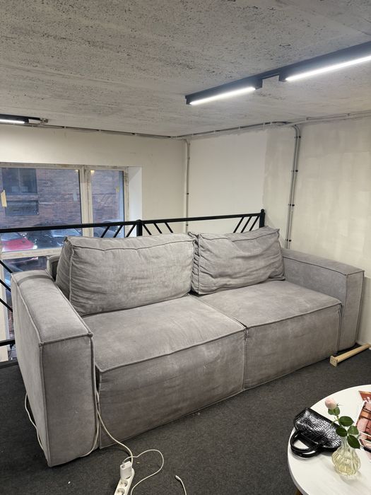 Диван в хорошем состояний