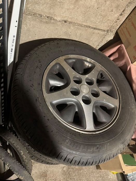 Джанти Chrysler
voyager 5x114.3 15цола