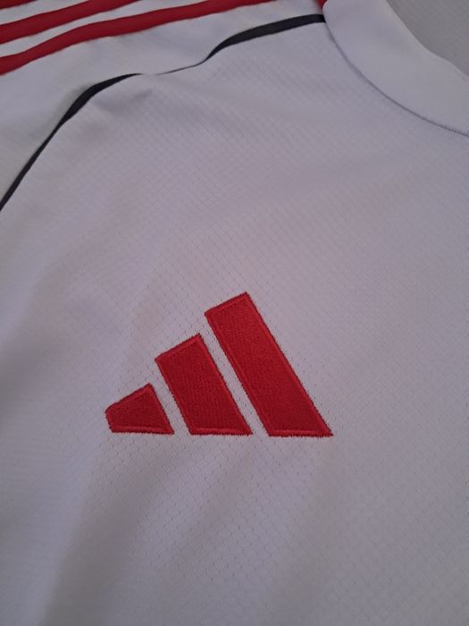 Екип Liverpool размер М