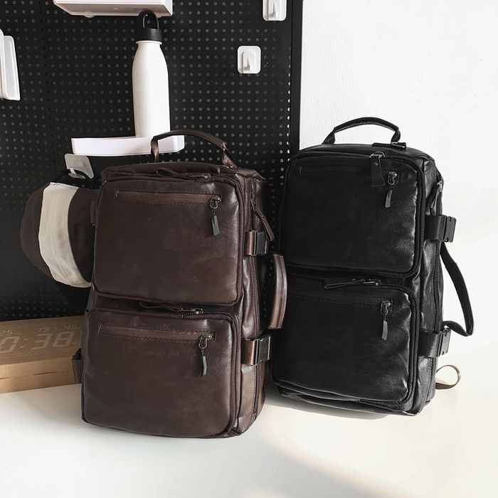 Мужской рюкзак сумка для спортзала 2 в 1 черный кожанный