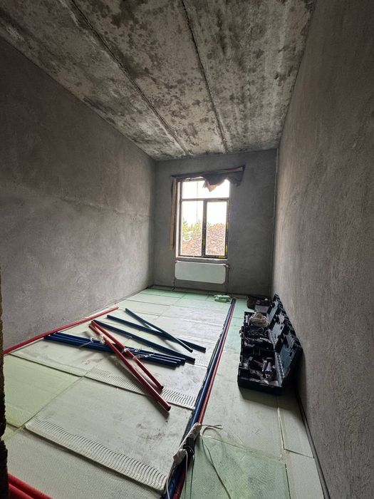 Срочно продаётся 3-комнатная квартира коробка