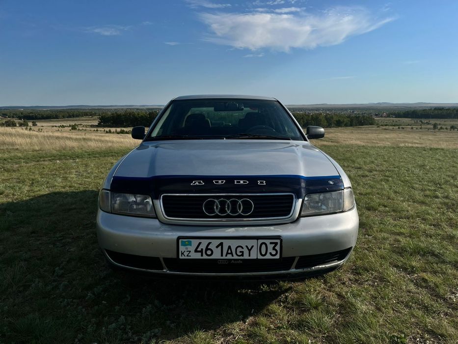 Продам ауди а4 машина на активном ходу