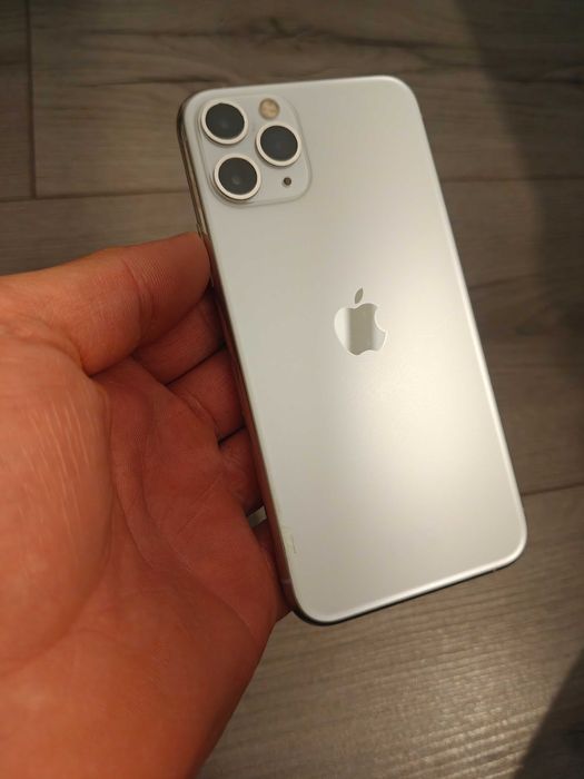 iPhone 11 Pro 256GB impecabil
