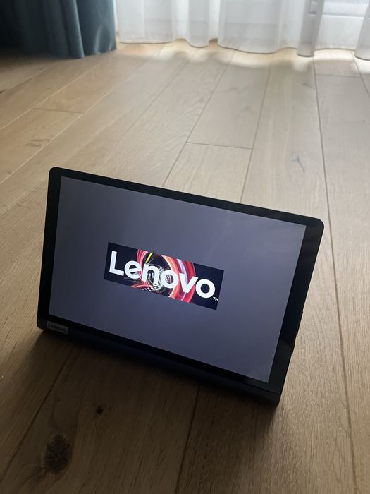 Tableta Lenovo Yoga JBL