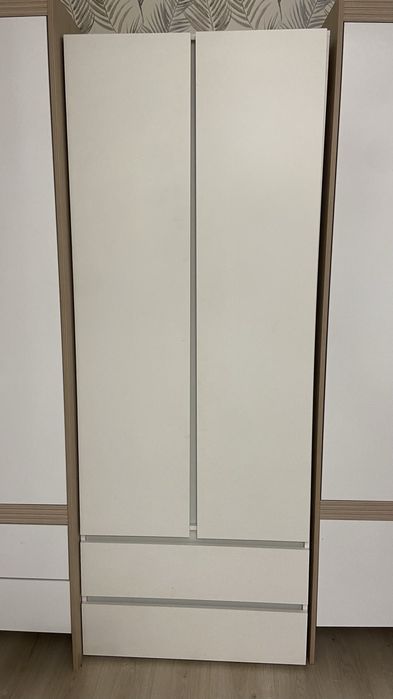 Шкаф белый сатылады продается
