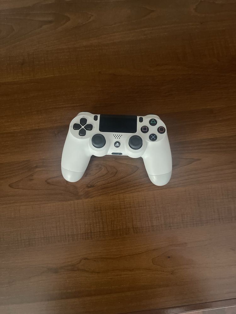 Продается dualshok 4