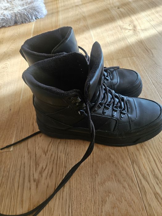 Vând ghete împlinite Zara