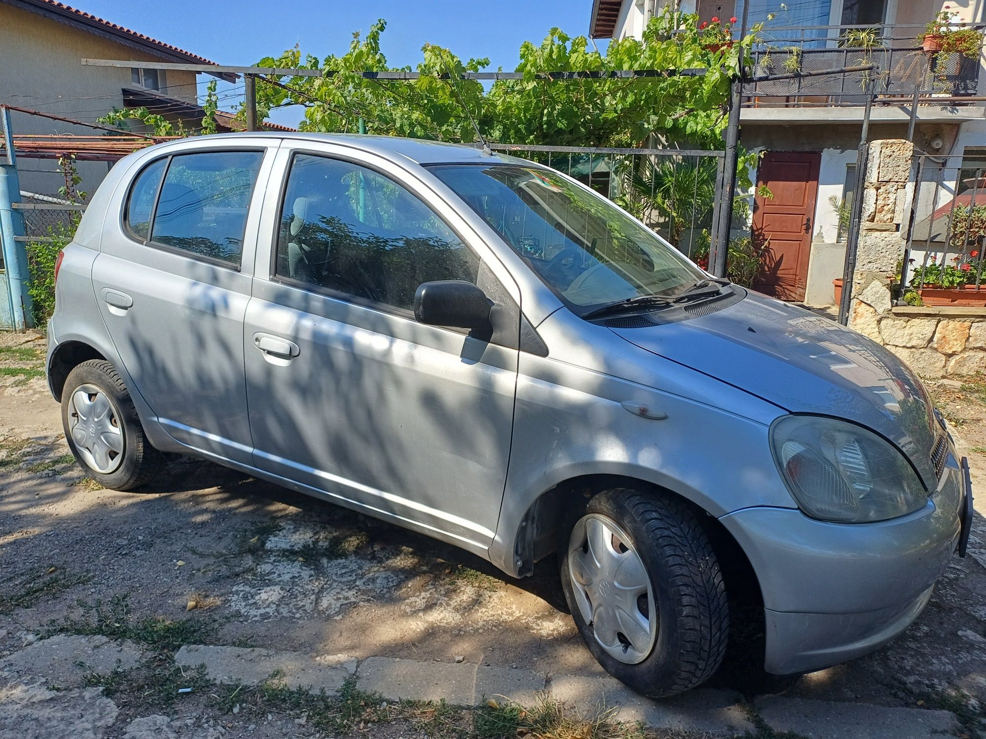 Toyota Yaris 2000