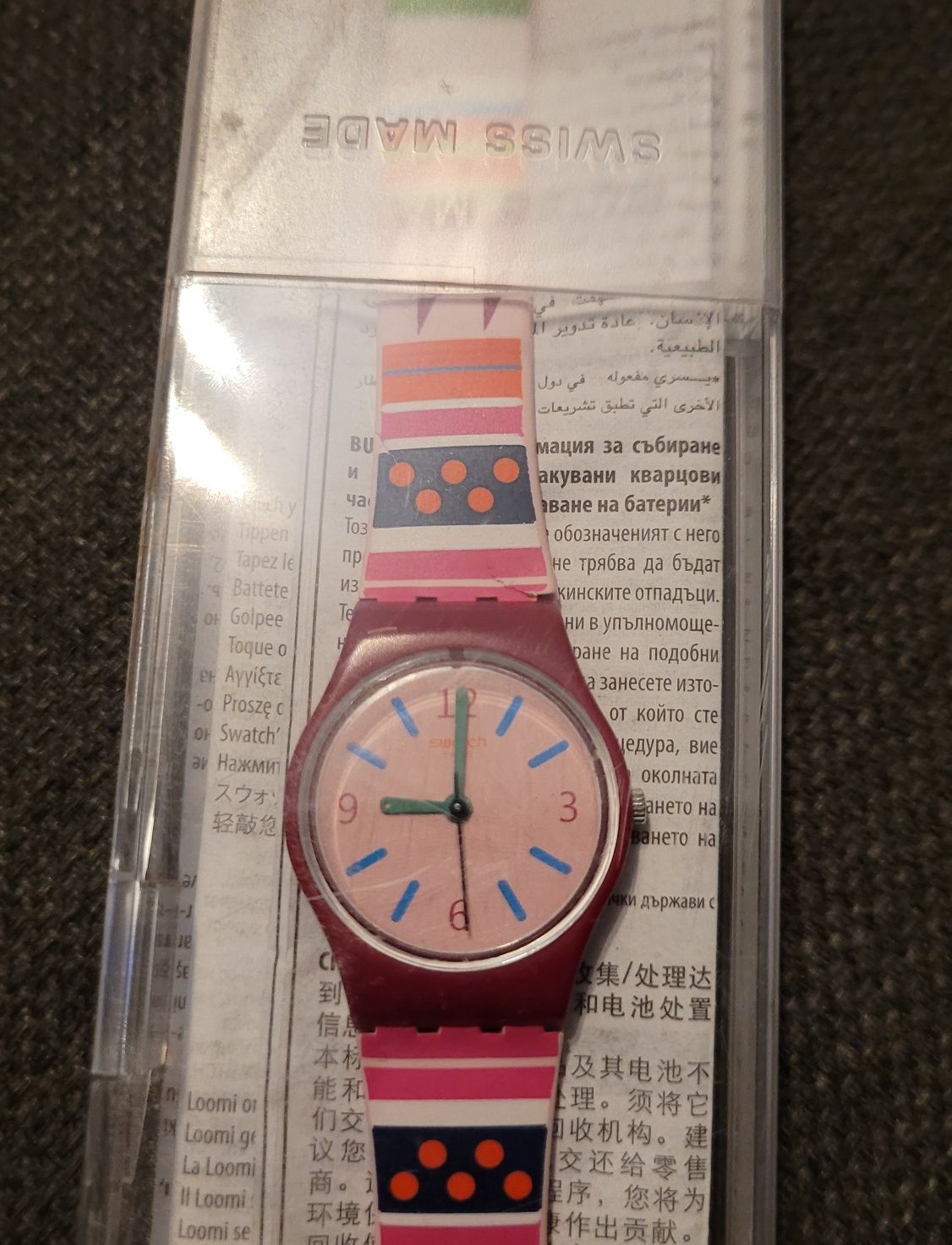 Оригинален детски часовник Swatch