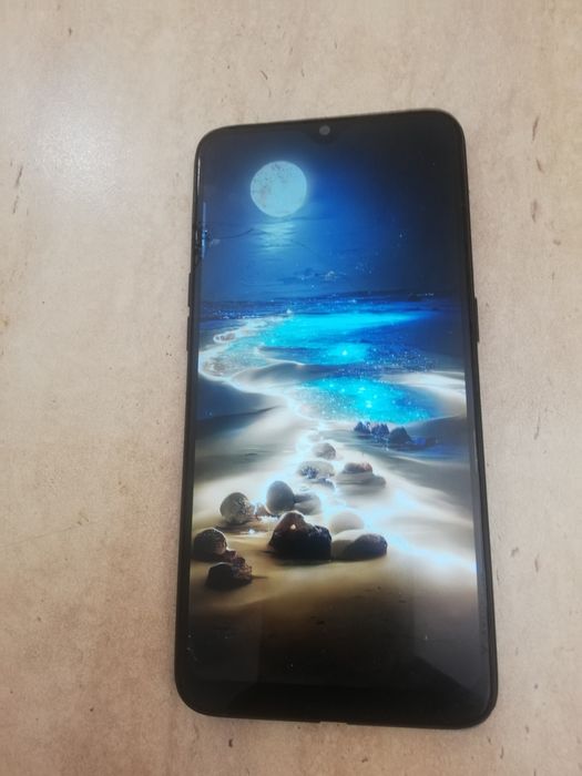 Продам смартфон OPPO A5s