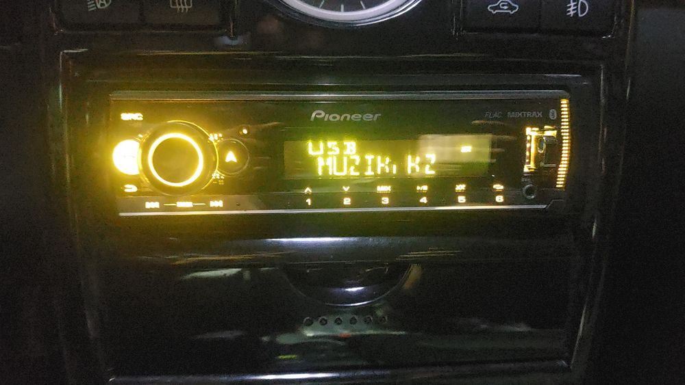 Магнитофон пионер 520бт