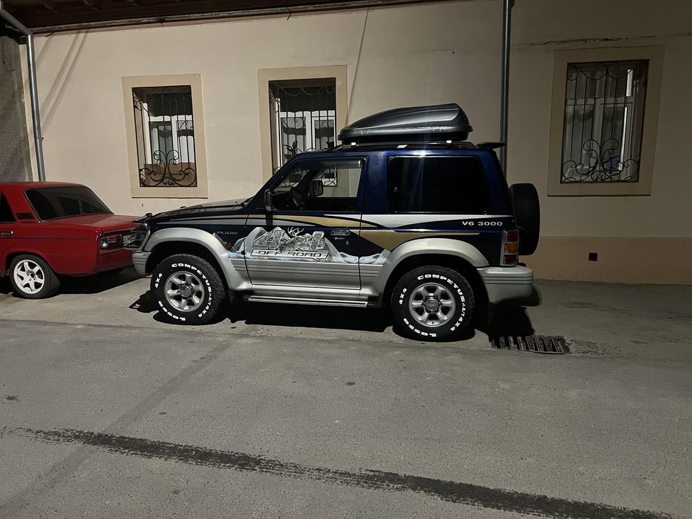 Mitsubishi pajero 1995