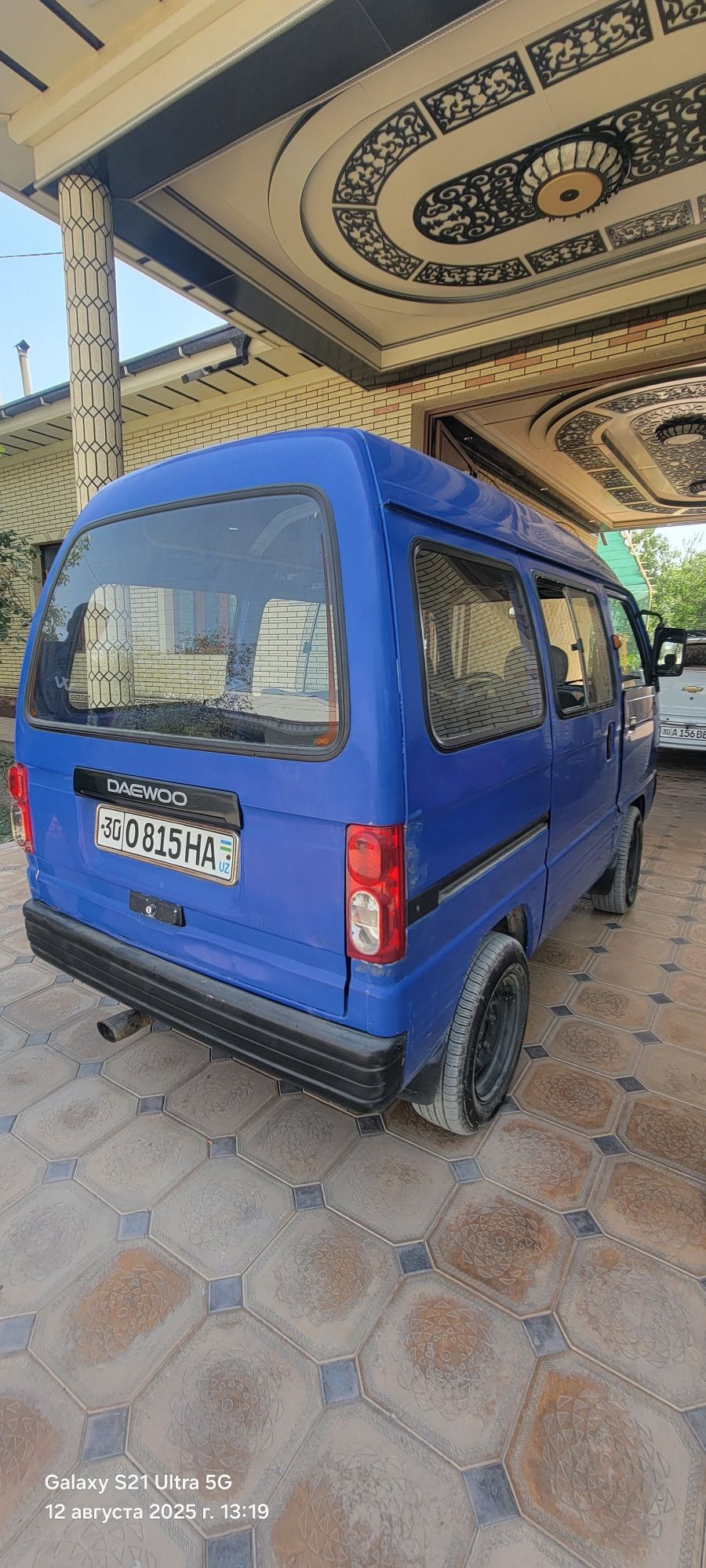 Дамаз сотилади 2001 йил