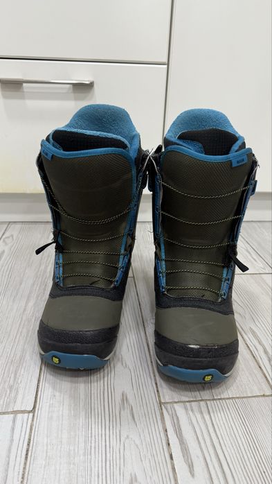 Продаю обувь для сноуборда компаний Burton
