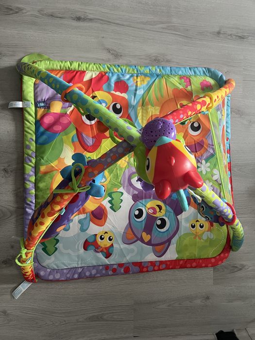 Бебешка активна гимнастика с музикален проектор