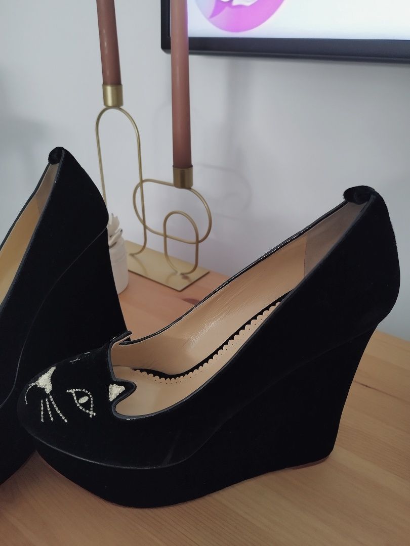 Pantofi Charlotte Olympia Kitty noi