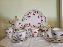Set vintage porcelaine ceai/cafea aurit  hand paint Limoges Franta
