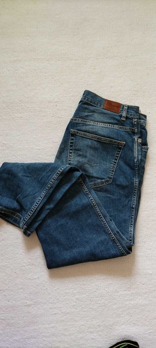 Оригинални  нови  дънки