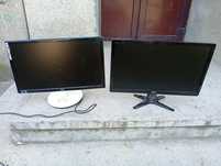 2 monitoare marca Acer și AOC diagonala 61 cm