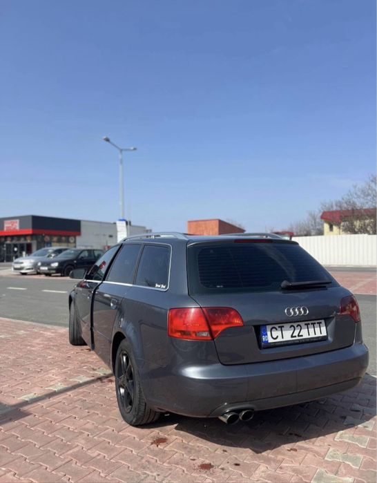 Vand audi a4 ( sau schimb)