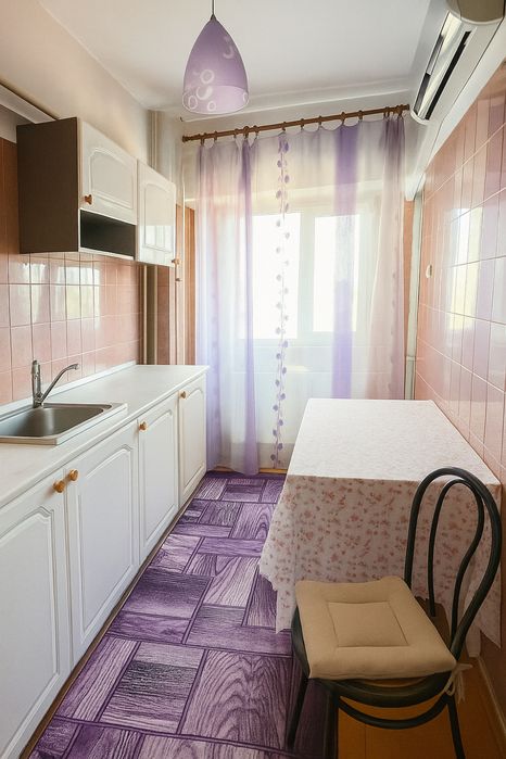 vand apartament ultracentral zona Hotel Gorj, mobilat si utilat