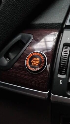 Buton cristal start stop BMW Seria 1 3 5 E60 E70 E87 E90 E91 X1 X5 X6