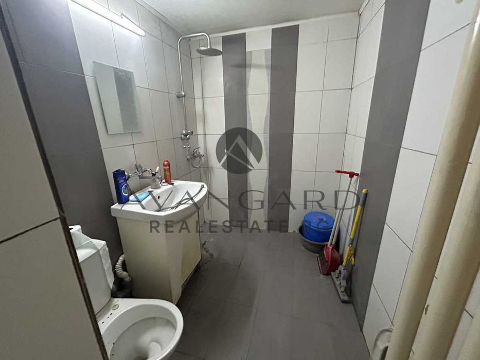 Продава се Двустаен апартамент в Пловдив, Кършияка - 50 кв.м за 1640 €/кв.м - Снимка #3