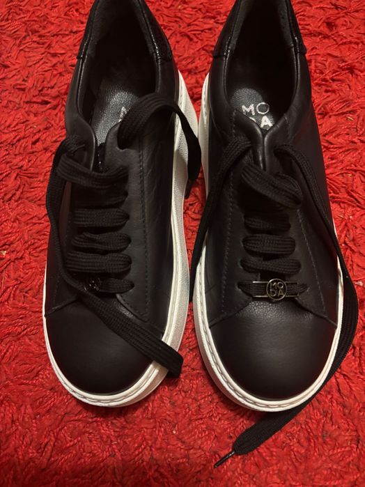 Кецове от естествена кожа на платформа