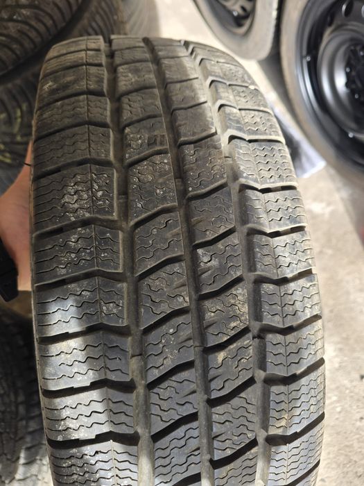 Зимни гуми за бус
