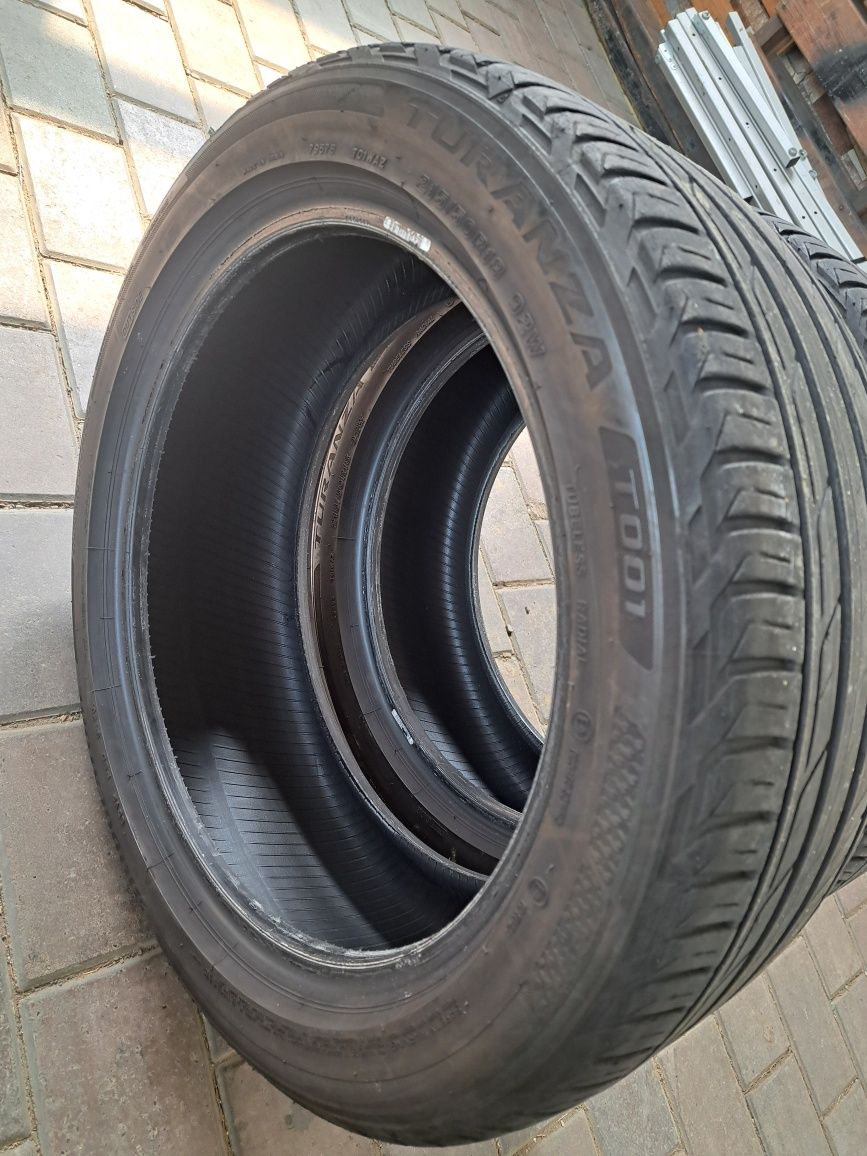 Anvelope Bridgestone 215 50 r18