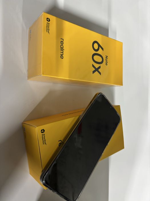 Продам 2 новых телефона