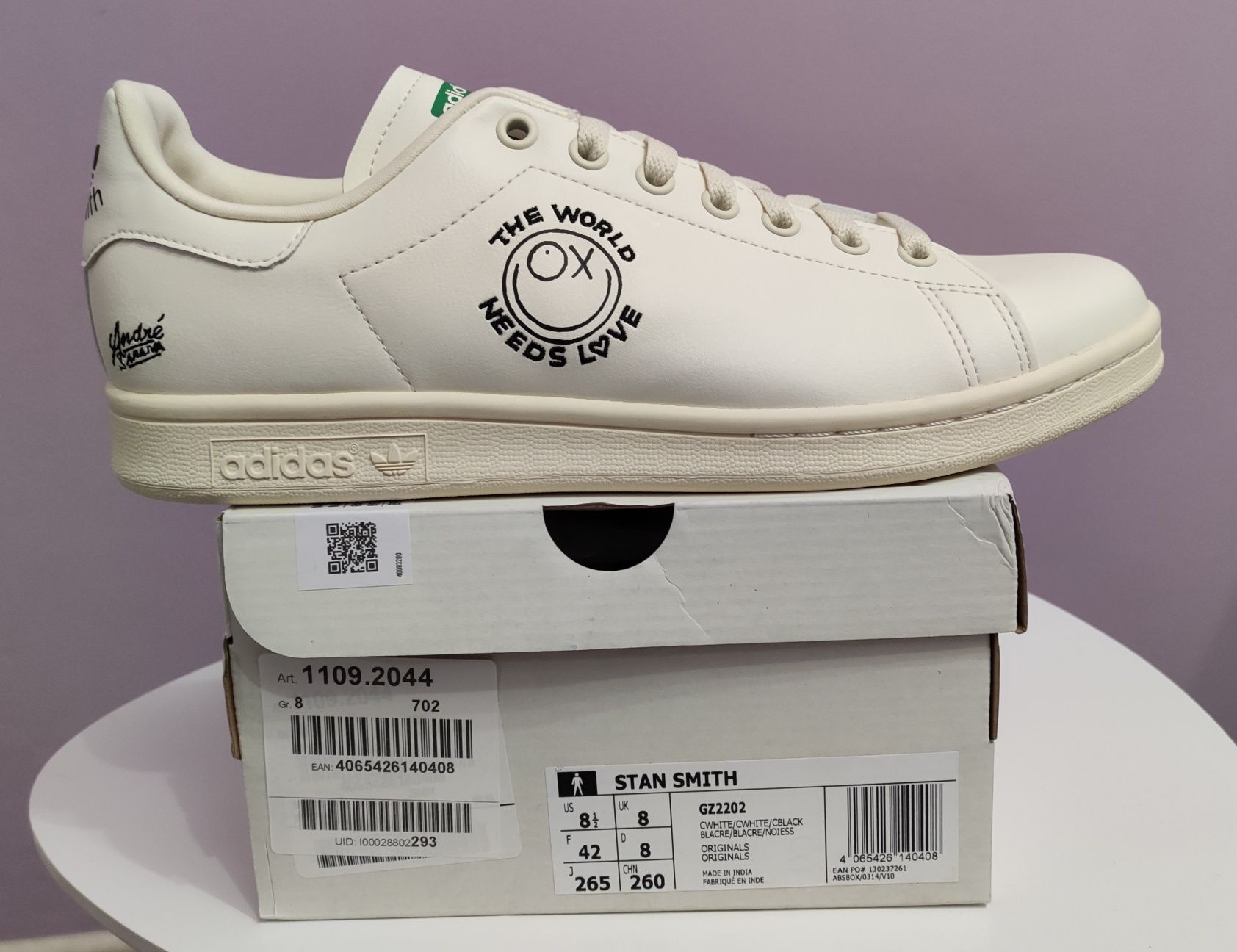 НОВИ 
Adidas Stan Smith x Andre Saraiva
◾ Номера: 42
Номер 41