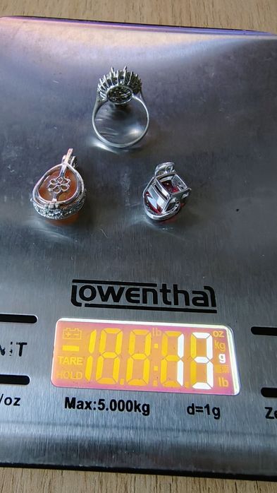 Vand bijuterii damă