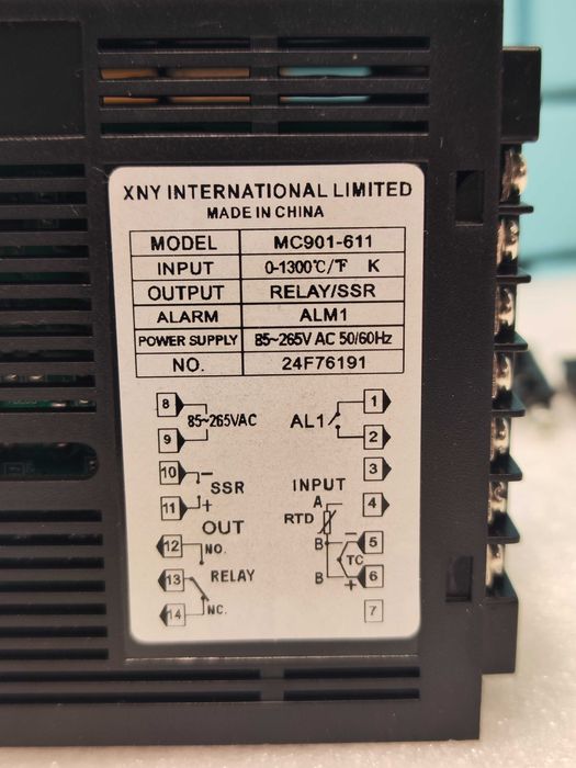 Digital PID Temperature Controller MC901, Universal Input