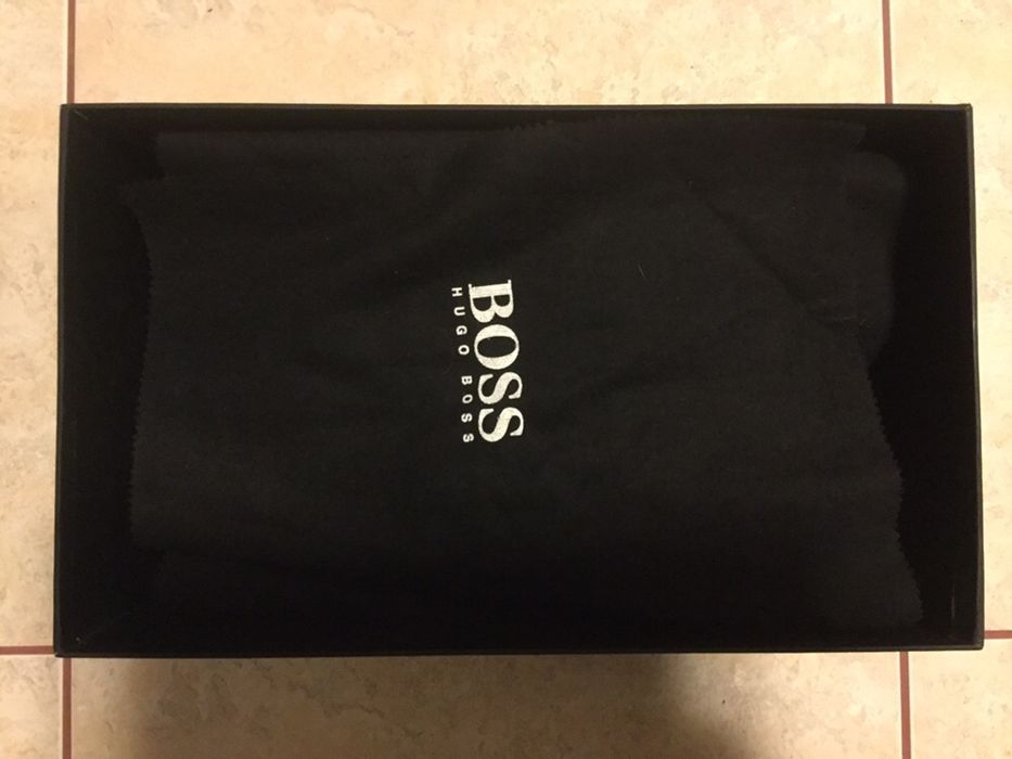 Pantofi Boss originali