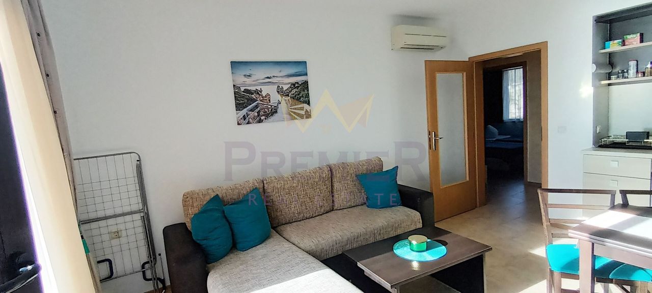 Дава се под наем Тристаен апартамент в Каварна - 89 кв.м за 465 € - Снимка #3