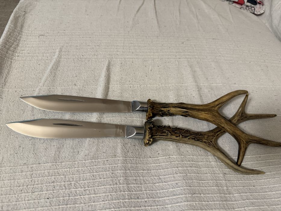 Cutite de vanatoare si injunghiat