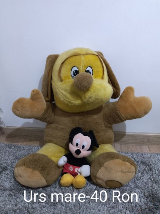 Plușuri mici și mari