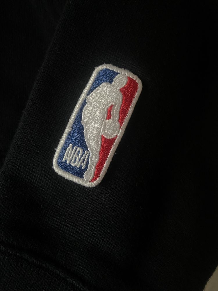 Marcelo Burlon x NBA Hanorac “Court Print”