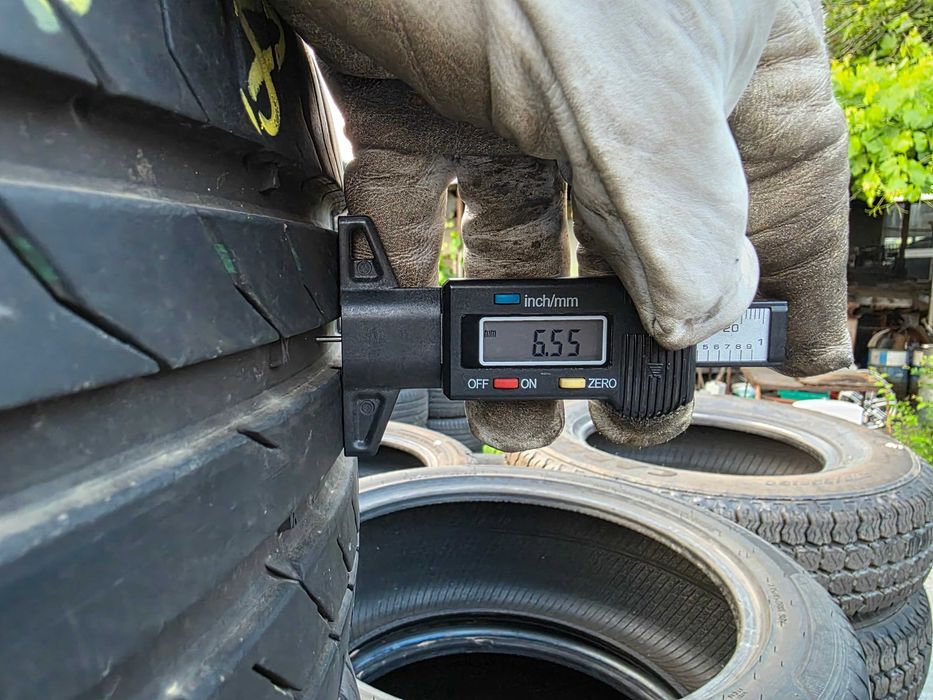 2бр Летни гуми 225 45 18 - Continental Runflat