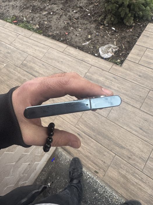 Vand Samsung S22 ultra,128gb,impecabil,tinut in husă