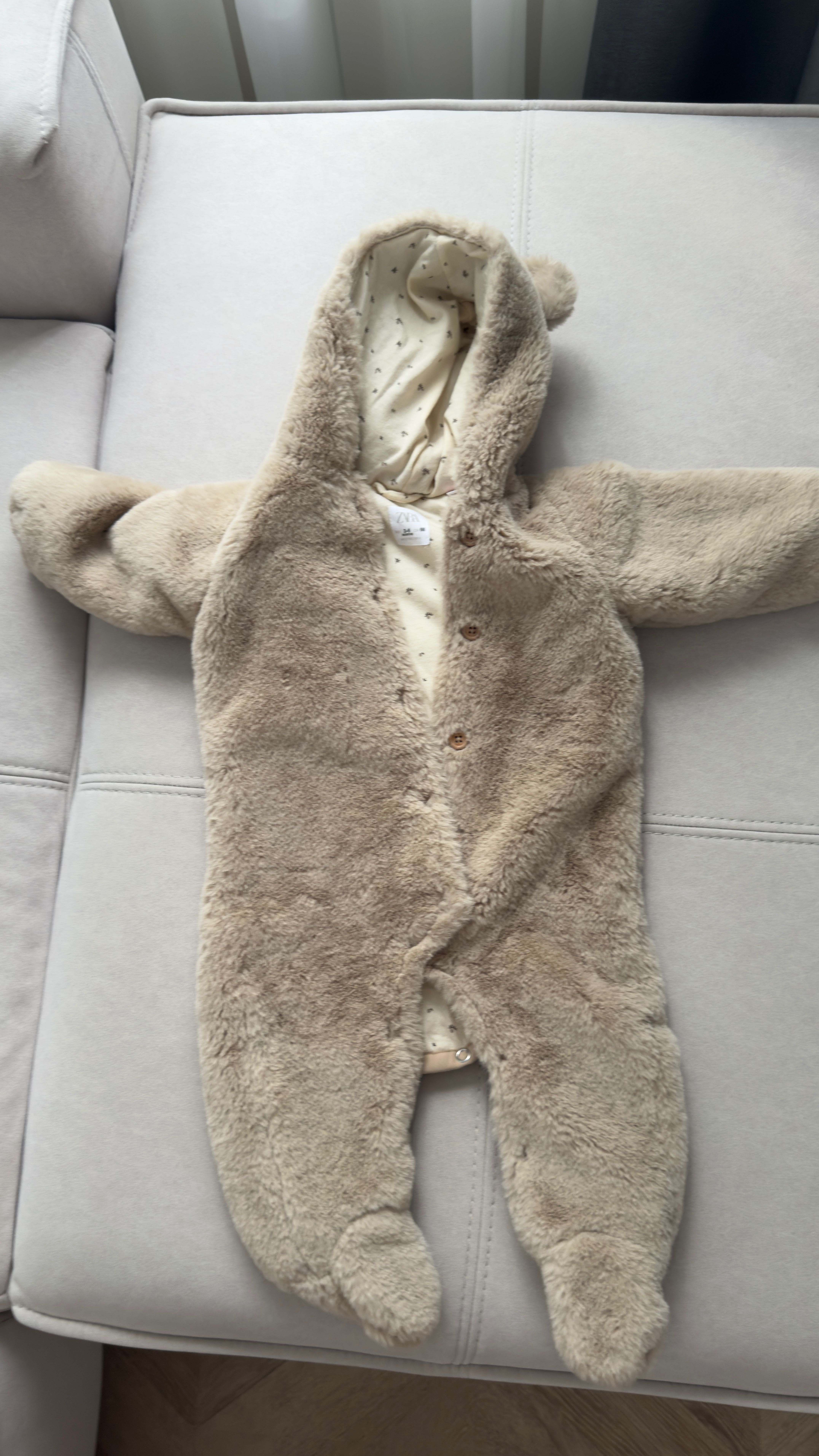 Zara мече космонавт бебе