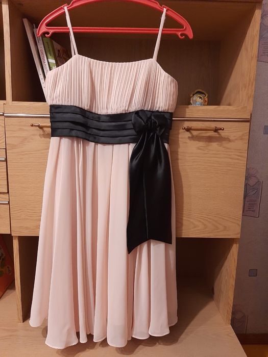 Платье вечернее,шифон, размер 44, бежевый  нежный цвет.