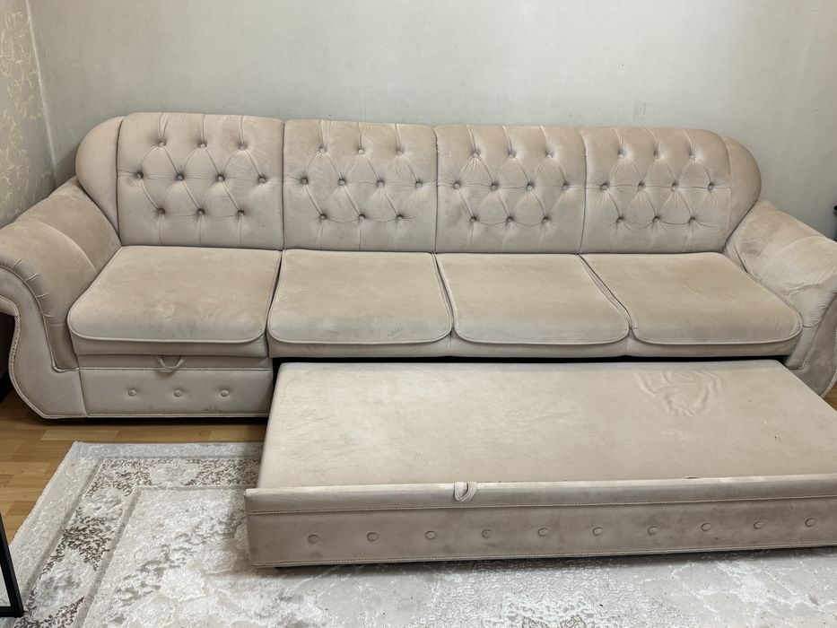 Диван в гостинную