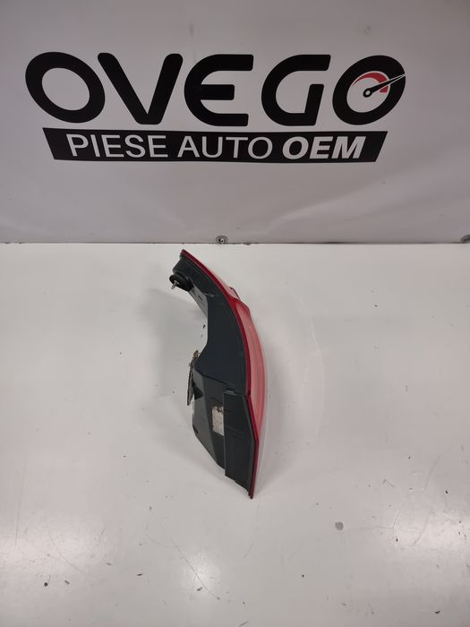 Stop dreapta spate facelift BMW seria 5 F10 LCI / cod-184080-02  OEM